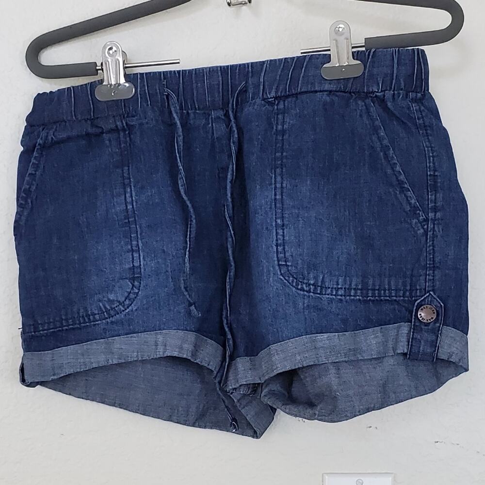 Wax Jean shorts sz M